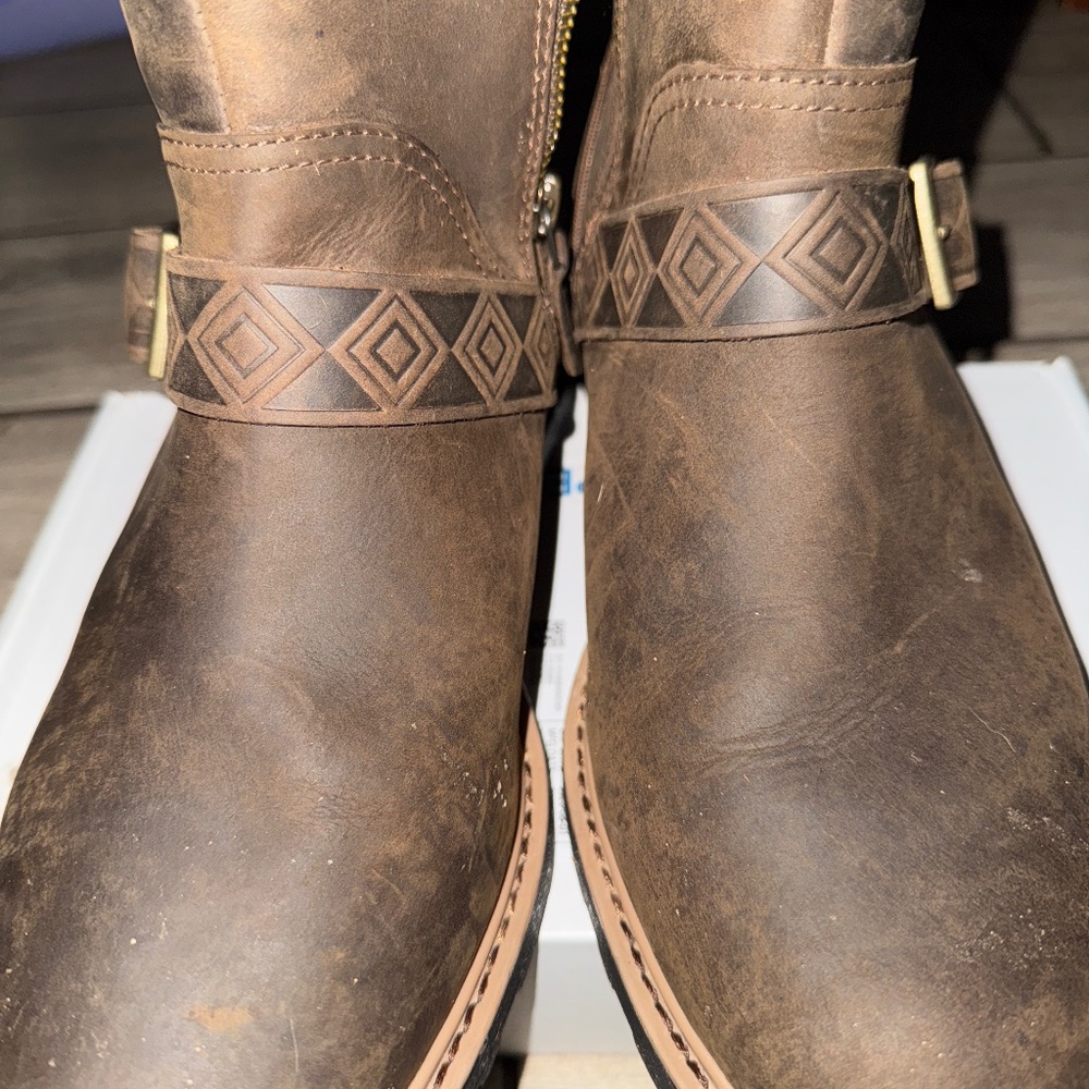 Teva Ellery waterproof boots